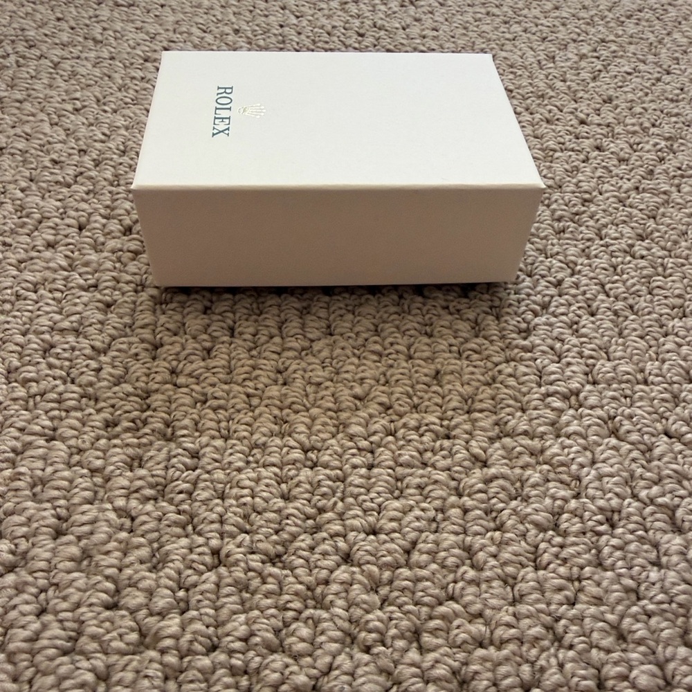 Rolex Green Leather Watch Case with Box. - Picture 6 of 11